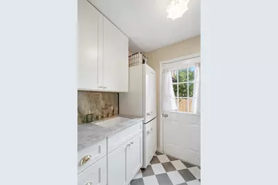 984 Highland Street, Columbus, OH 43201 - Photo 19