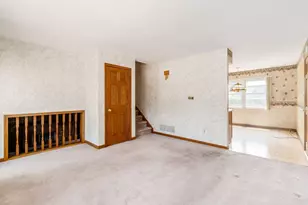 1905 Dandridge Dr, Columbus, OH 43229 - Photo 5