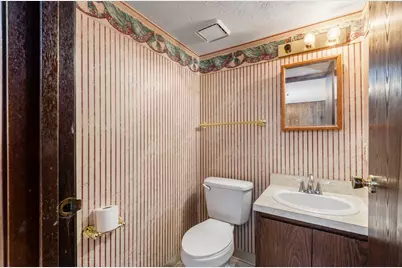 1905 Dandridge Drive, Columbus, OH 43229 - Photo 29