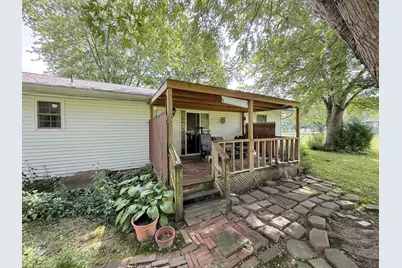 7701 Witherspoon Drive NE, Baltimore, OH 43105 - Photo 17
