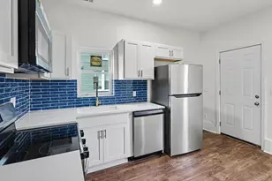 360 N Garfield Ave, Columbus, OH 43203 - Photo 13