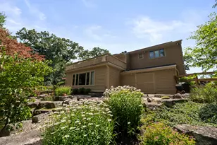 1360 Portage Dr, Columbus, OH 43235 - Photo 75