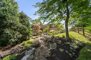 1360 Portage Dr, Columbus, OH 43235 - Photo 69