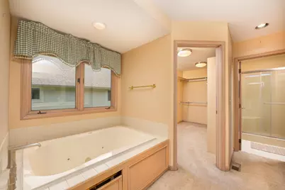 451 Valleyview Court, Westerville, OH 43081 - Photo 13