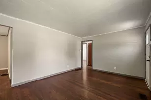 1701 E Dunedin Rd, Columbus, OH 43224 - Photo 9