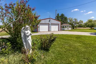 9228 Stoutsville Pike, Stoutsville, OH 43154 - Photo 9