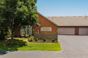 6817 Ridge Rock Dr, New Albany, OH 43054 - Photo 3