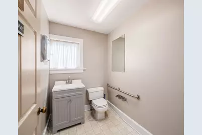 550 W Central Avenue, Delaware, OH 43015 - Photo 17