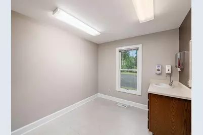 550 W Central Avenue, Delaware, OH 43015 - Photo 39