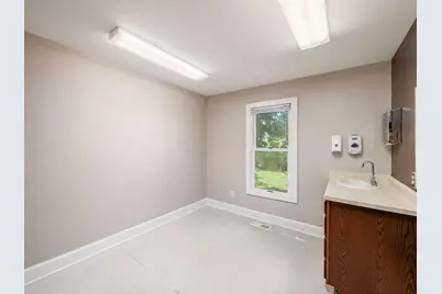550 W Central Avenue, Delaware, OH 43015 - Photo 43