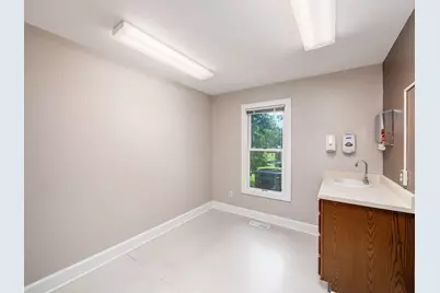 550 W Central Avenue, Delaware, OH 43015 - Photo 37