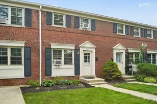 1775 Northwest Ct, Columbus, OH 43212 - Photo 1