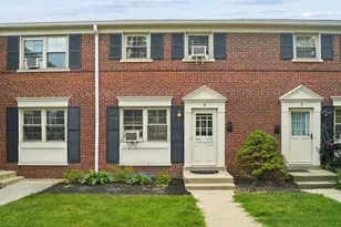 1775 Northwest Ct, Columbus, OH 43212 - Photo 1