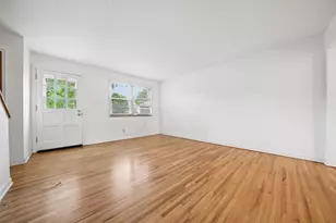1775 Northwest Ct, Columbus, OH 43212 - Photo 9