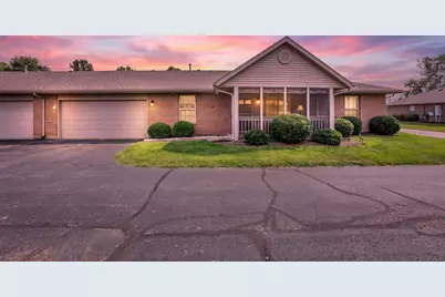 102 Foster Drive, Thornville, OH 43076 - Photo 1