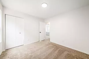 4418 Village Park Dr, Columbus, OH 43228 - Photo 25