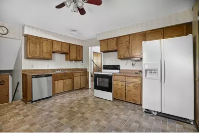 4647 Lasky Court, Columbus, OH 43230 - Photo 7