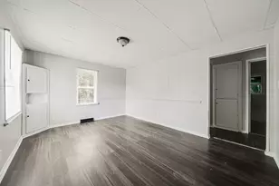 849 Ruby Ave, Columbus, OH 43227 - Photo 3