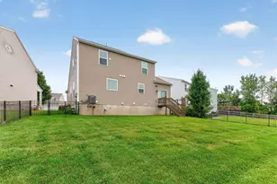 8645 Conestoga Valley Dr, Blacklick, OH 43004 - Photo 17