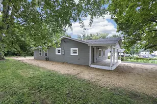 1240 Manor Dr, Columbus, OH 43232 - Photo 11