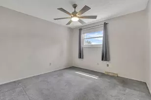 2833 Sunset View Ct, Columbus, OH 43207 - Photo 7