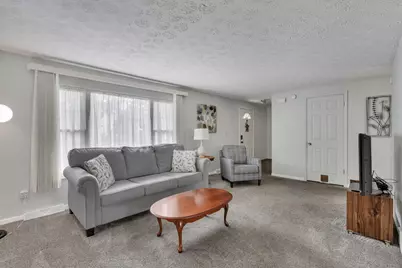 2833 Sunset View Court, Columbus, OH 43207 - Photo 5
