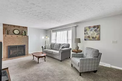 2833 Sunset View Court, Columbus, OH 43207 - Photo 3