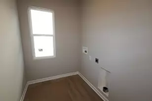 1127 Jeffrey Ln, Grove City, OH 43123 - Photo 15