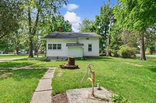 820 W Perry St, Bucyrus, OH 44820 - Photo 27