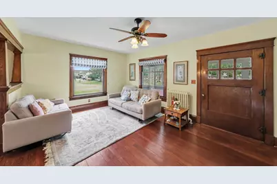 820 W Perry Street, Bucyrus, OH 44820 - Photo 5