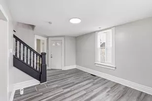 490 E Markison Ave, Columbus, OH 43207 - Photo 9