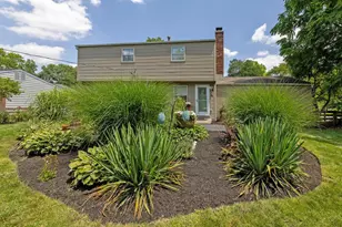 719 Timberlake Dr, Westerville, OH 43081 - Photo 3