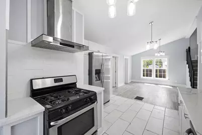 2550 East Avenue, Columbus, OH 43202 - Photo 17