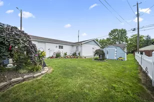 400 Maple Dr, Columbus, OH 43228 - Photo 59