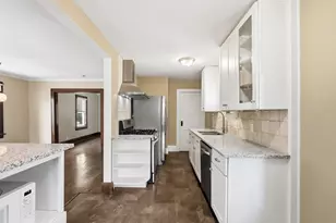 1300 Ashland Ave, Columbus, OH 43212 - Photo 13