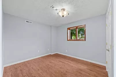 76 Debbie Drive, Gallipolis, OH 45631 - Photo 27