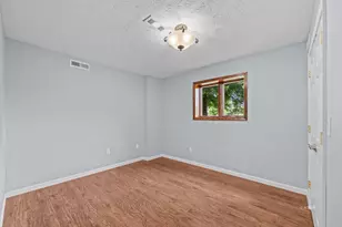 76 Debbie Dr, Gallipolis, OH 45631 - Photo 27