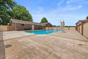 76 Debbie Dr, Gallipolis, OH 45631 - Photo 33