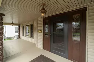 614 Columbus Ave, Washington Court House, OH 43160 - Photo 3
