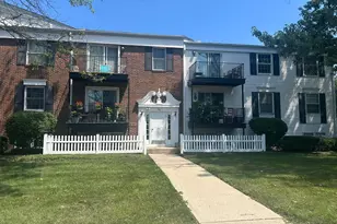 1460 Slade Ave, Columbus, OH 43235 - Photo 1