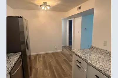 1460 Slade Avenue #202, Columbus, OH 43235 - Photo 9