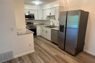 1460 Slade Ave, Columbus, OH 43235 - Photo 7