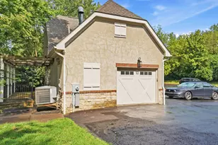 2403 Keep Place, Columbus, OH 43204 - Photo 59