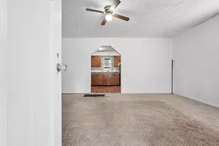 626 Pierce Ave, Columbus, OH 43213 - Photo 5