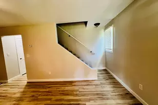 41 N Lake Dr NE, Newark, OH 43055 - Photo 3