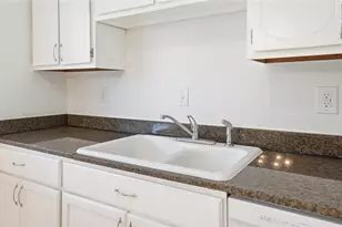 3632 Beckley St, Columbus, OH 43230 - Photo 9