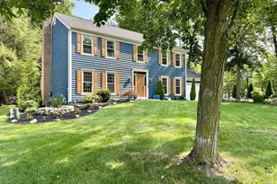 9520 Camelot St NW, Pickerington, OH 43147 - Photo 1