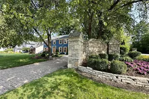 9520 Camelot St NW, Pickerington, OH 43147 - Photo 1
