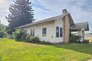 132 Portland Way S, Galion, OH 44833 - Photo 5