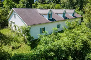 2001 Cambridge Rd, Coshocton, OH 43812 - Photo 3